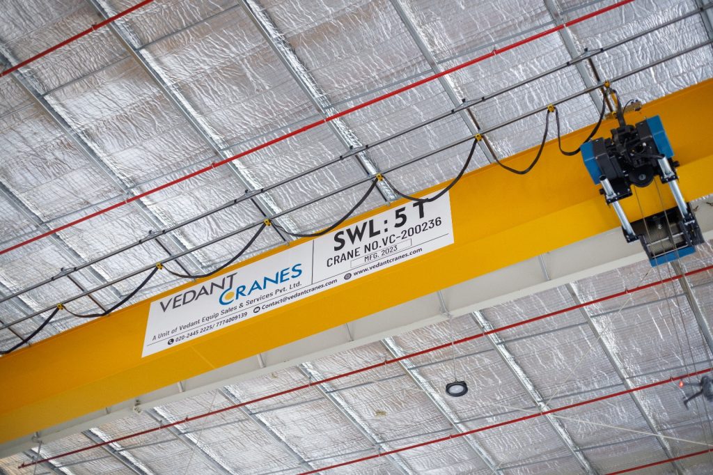 Best eot crane manufacturer in india -vedant cranes